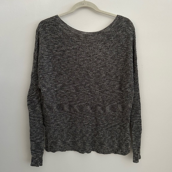 Hollister Black White Space Dye Hi Lo Knit Sweater Size Medium/Large - Picture 2 of 9